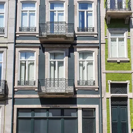 Appartement Classic Loft In Fully Renewed Building At Batalha