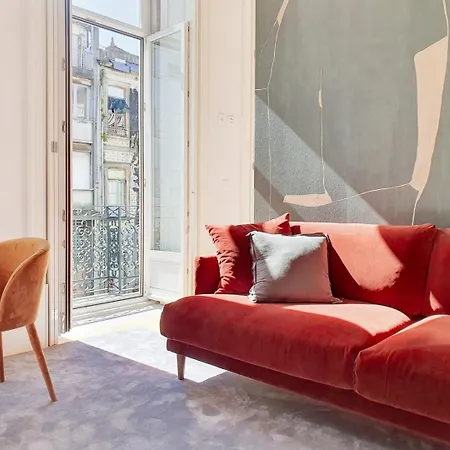 Classic Loft In Fully Renewed Building At Batalha アパート *
